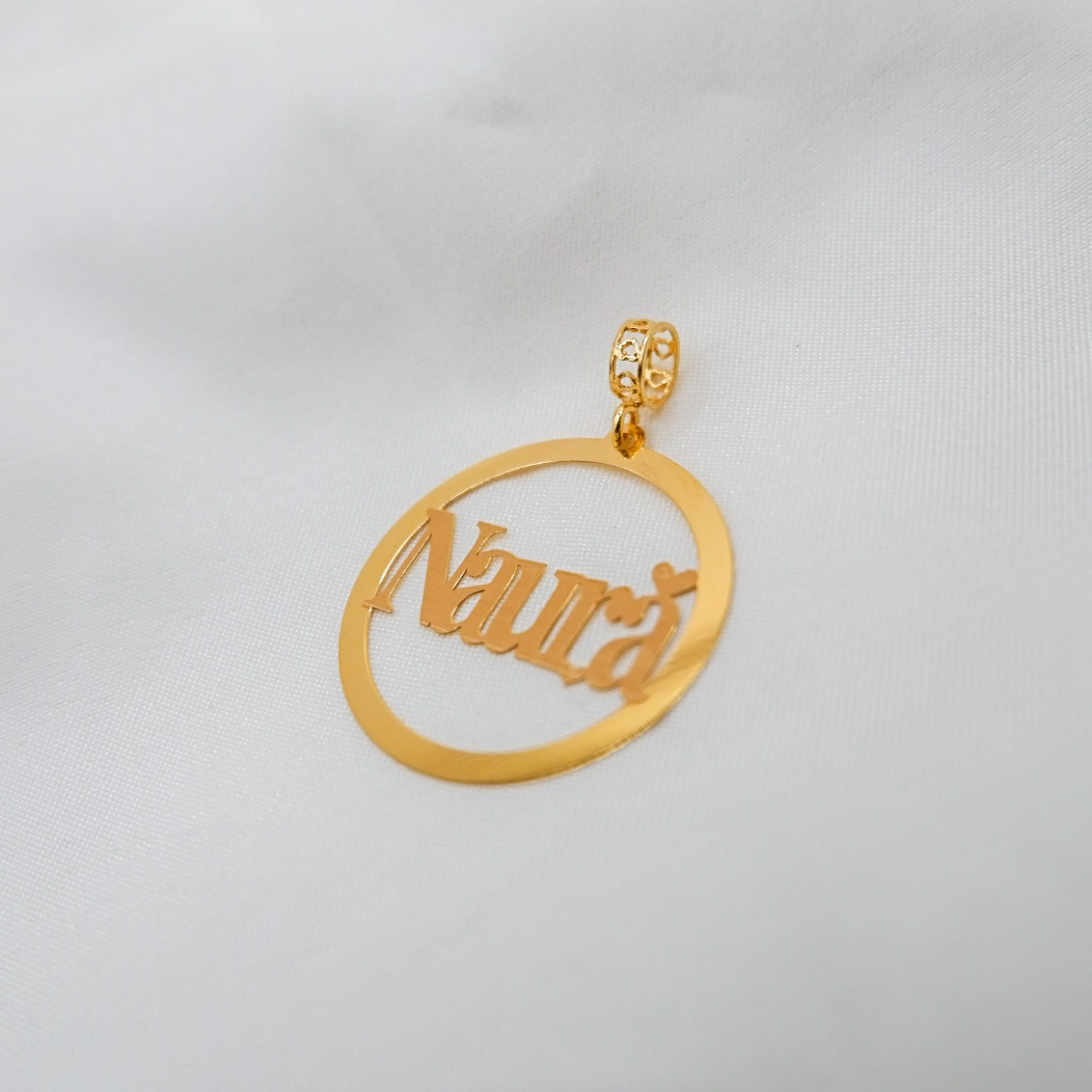 916 Round Pendant